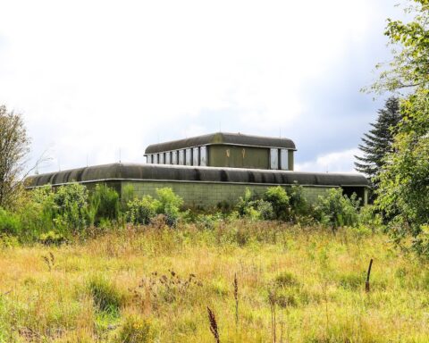 Dilemmaerne i Vandel: Dansk våbenproduktion i tæt serbisk samarbejde