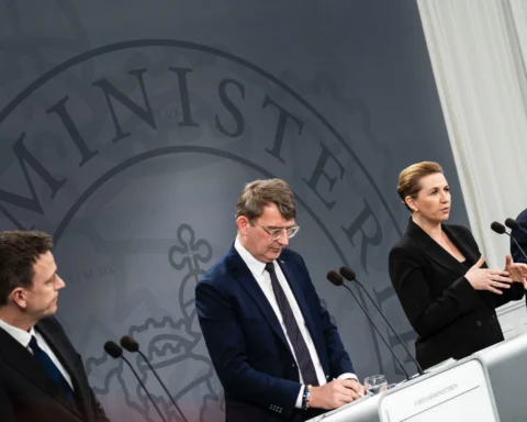 Pilen peger på et hurtigt valg og en S-SF-M-regering