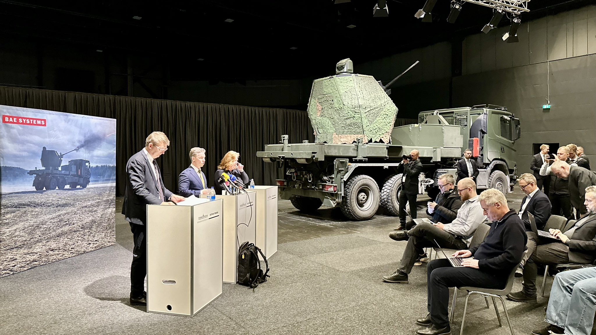 Dansk Svensk bidrag til Ukraine. Luftforsvar. pressemøde