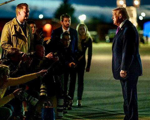 Trump: “Vi var chokerede over, at de skød igen”