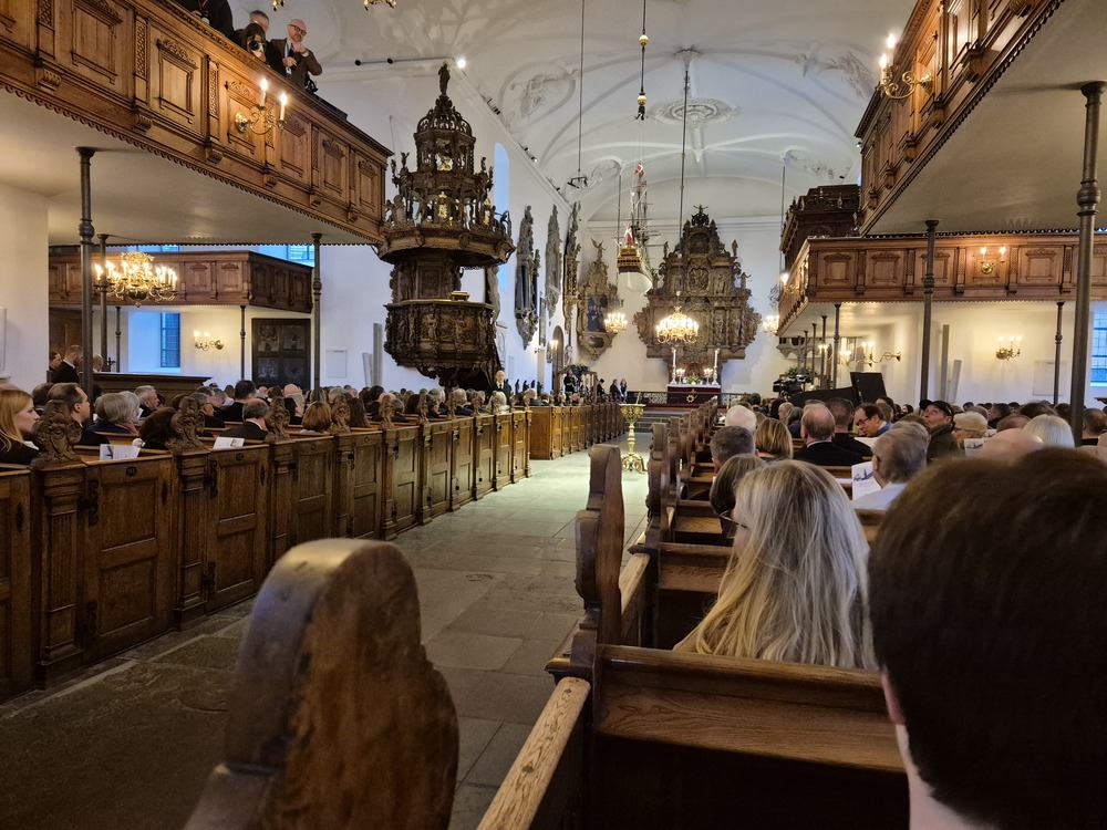 Mindegudstjeneste for i anledning af fireårsdagen for krigen.  Holmens Kirke