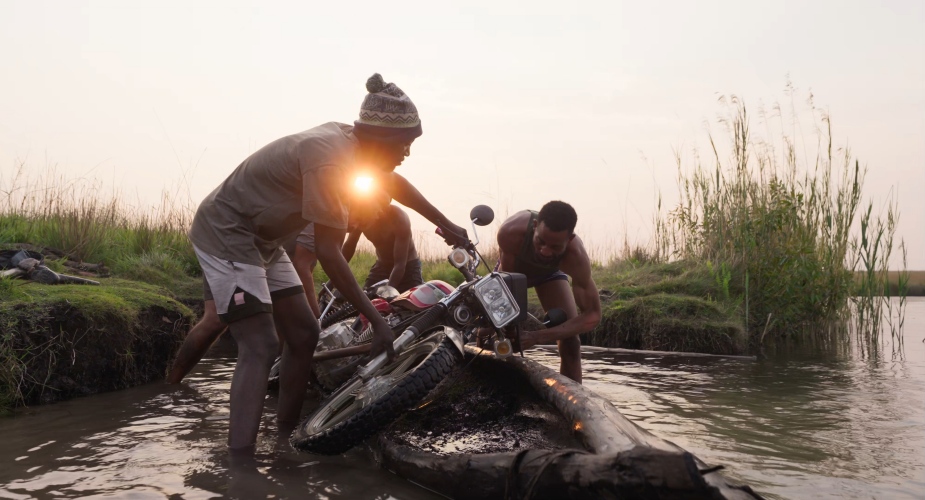 Foto fra ekspeditionen efter Ghost Elephants
