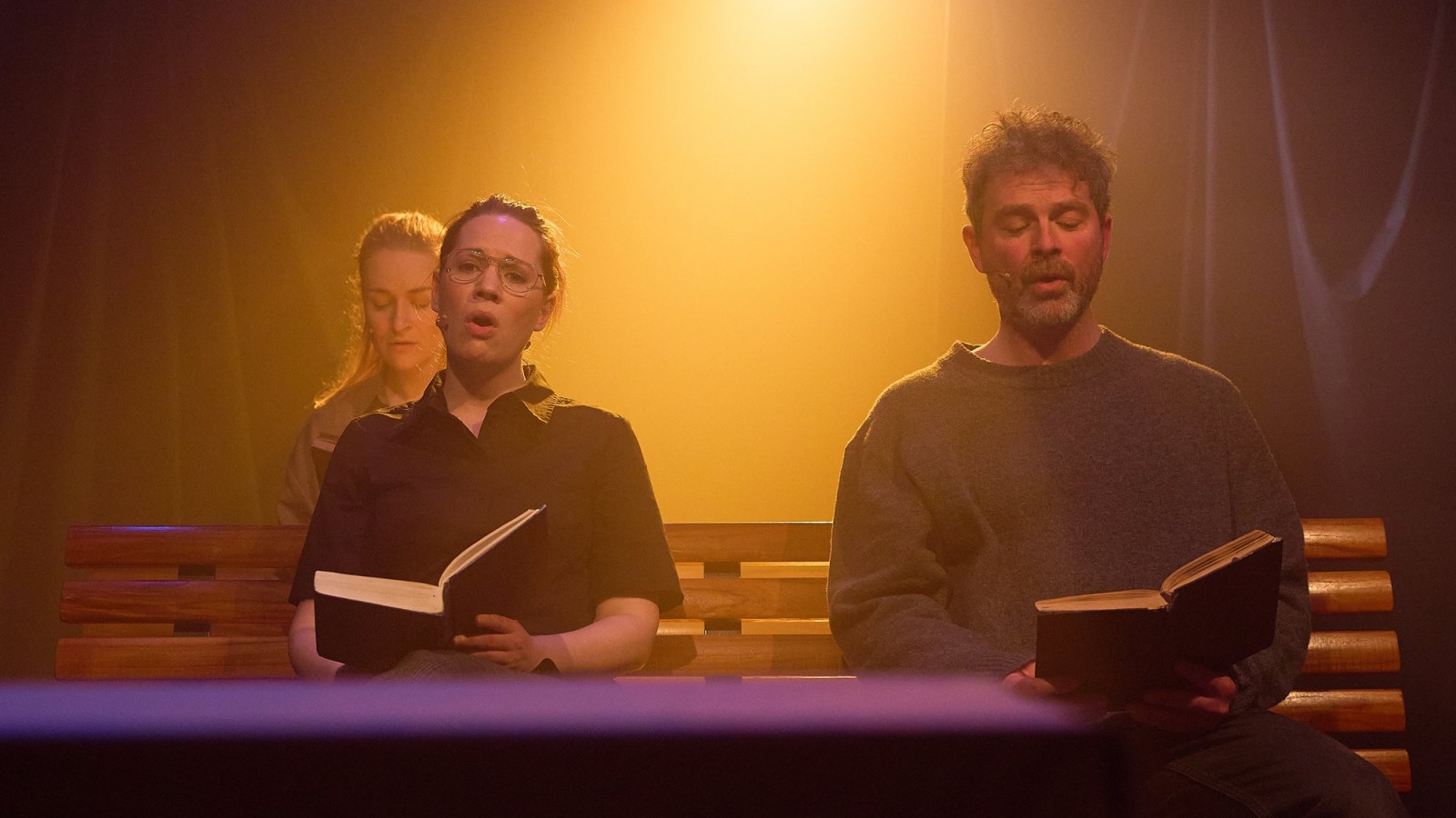 Det mørkeblå - en poetisk sorgkabaret, Bådteatret