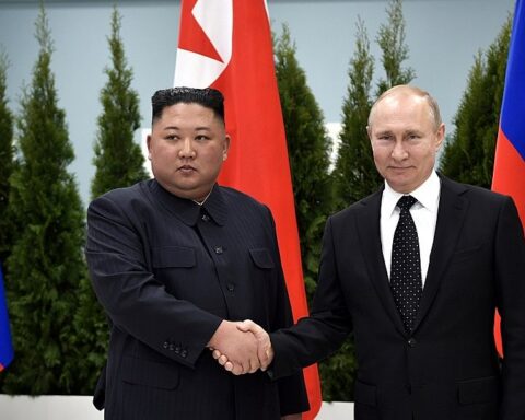 Nordkoreanske soldater som kæmper for Rusland skal begå selvmord, før de tages til fange