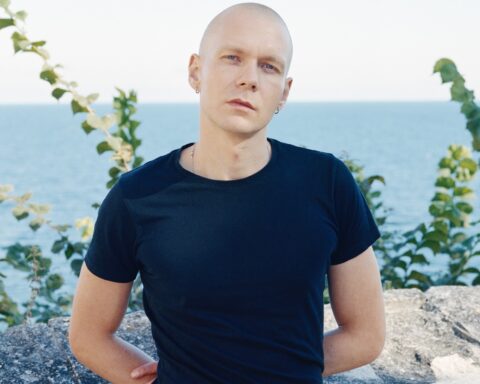 Rasmus Daugbjerg skriver sig op mod menneskets mest selviske impulser