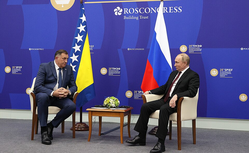 Forhenværende præsident for Republika Srpska Dodik og Putin