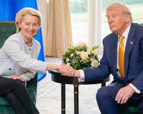 Trump truer EU med ny toldkrig, hvis handelsaftale forsinkes