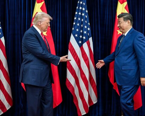 Topmøde i Beijing: Xi møder Trump fra en styrkeposition
