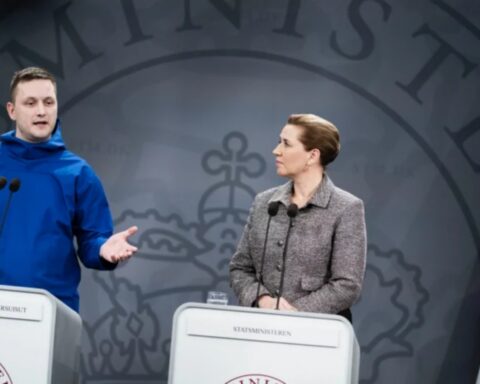 Nu forhandles der om amerikansk overtagelse af dele af Grønland