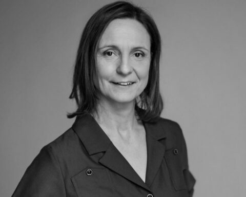 Hos Susan Knorrenborg er en partybus en domstol på hjul