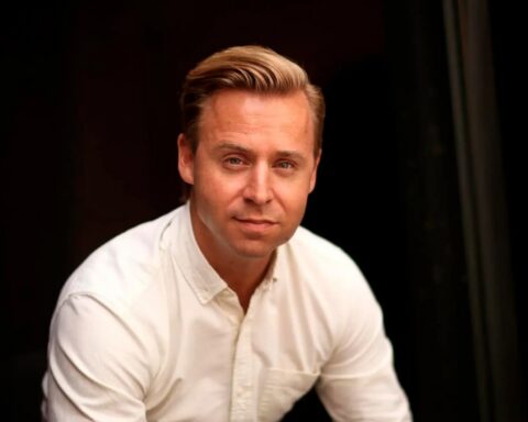 Andreas Gylling Æbelø: Gid denne bog havde været her, da jeg stiftede regnbuefamilie