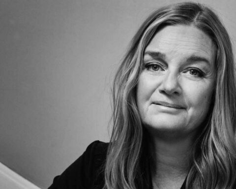 Sjældent har jeg læst en bog med så skræmmende historier om mennesker, der troede på kærligheden og for vild