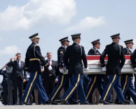 Trump sidder fast i sin egen Iran-fælde: Han kan hverken vinde eller slippe ud