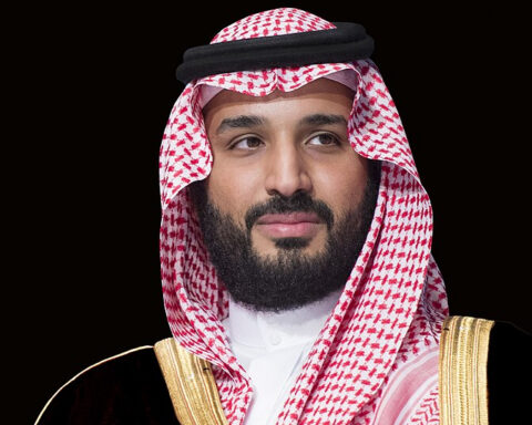 Mellemøstens tre store sunni-stater underskriver forsvarspagt, og Iran og Oman laver aftale. Uden USA