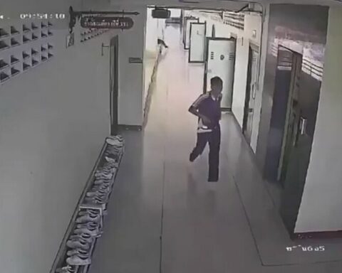 Thailand skærper sikkerheden på skoler efter nyt blodigt skyderi