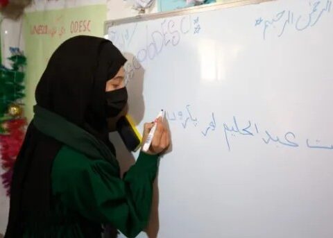 Fem år med Taliban: 2,4 millioner piger er blevet holdt ude af skolen