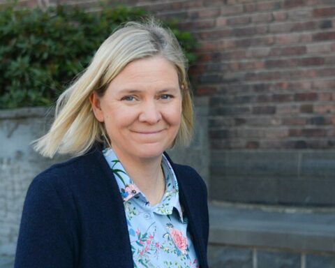 De svenske vælgere bremser højrepopulister og sender en advarsel til socialdemokrater
